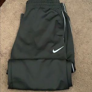 Men’s Nike pants